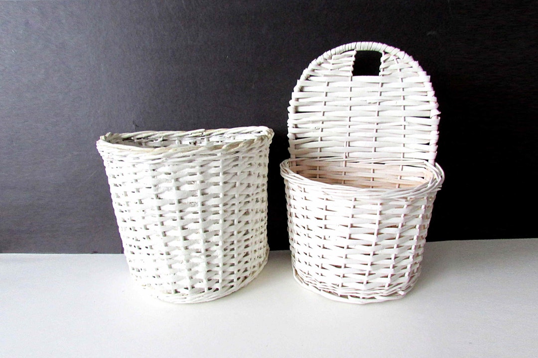 2 Vintage White Woven Wicker Rattan Basket Plant Holders Etsy
