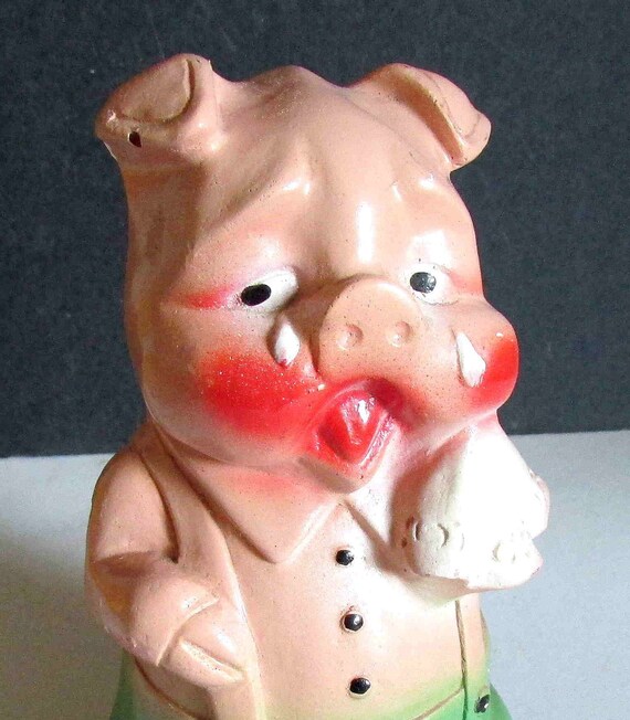 Pig/出品 Vintage 1940s Chalkware Pink and Green Crying Pig Carnival Prize