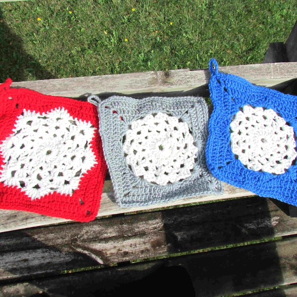 3 Vintage Hand Made Kitchen Display Snowflake Pot Holders, Hot Pads, Red White Blue 9" FREE SH