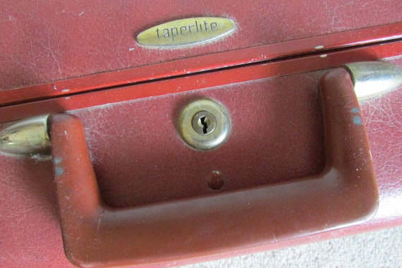 1960s Hardside Taperlite Suitcase, Vintage Luggag… - image 5