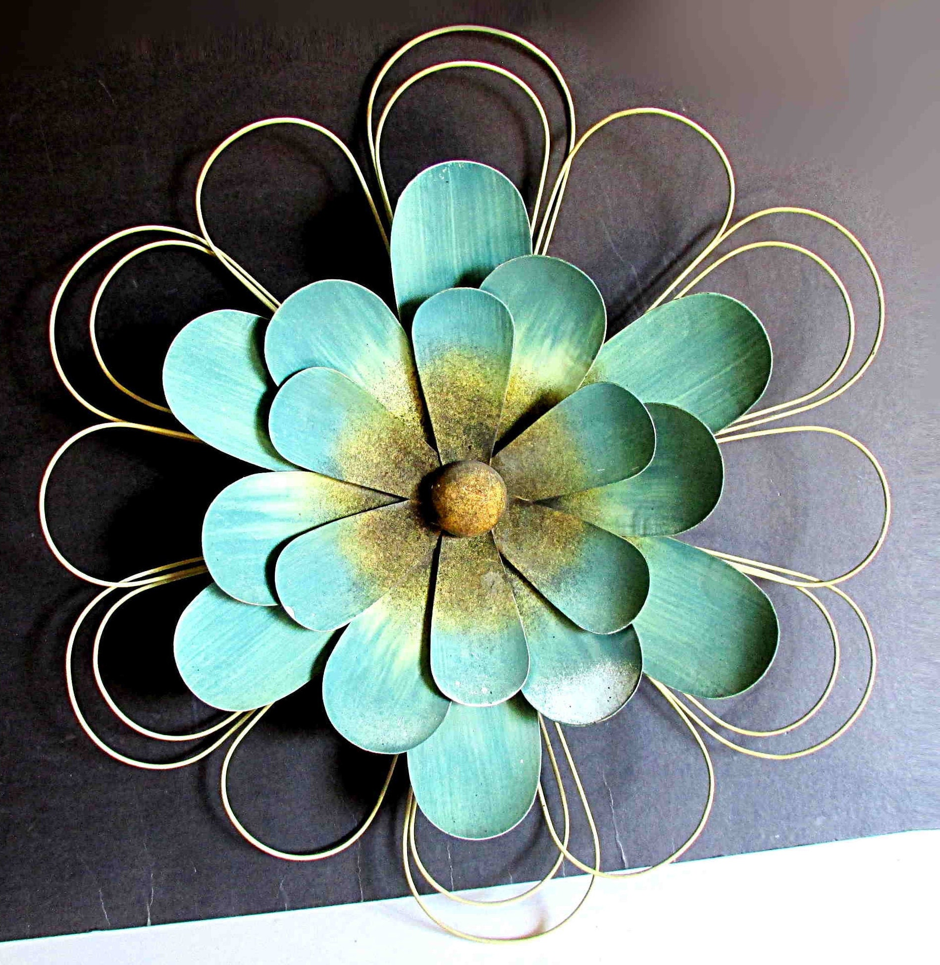 Pier 1 Shabby Metal Wall Hanging Flower 24