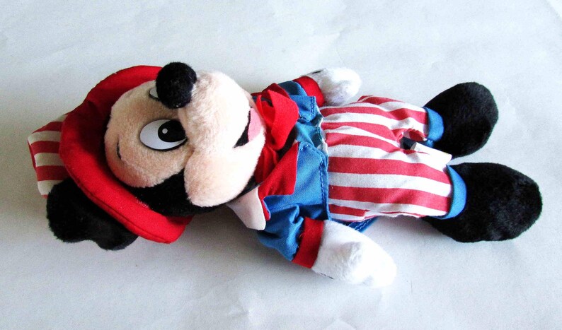 Walt Disney World, Mickey Mouse Uncle Sam Bean Bag Plush Toy (10") FREE SH image 3