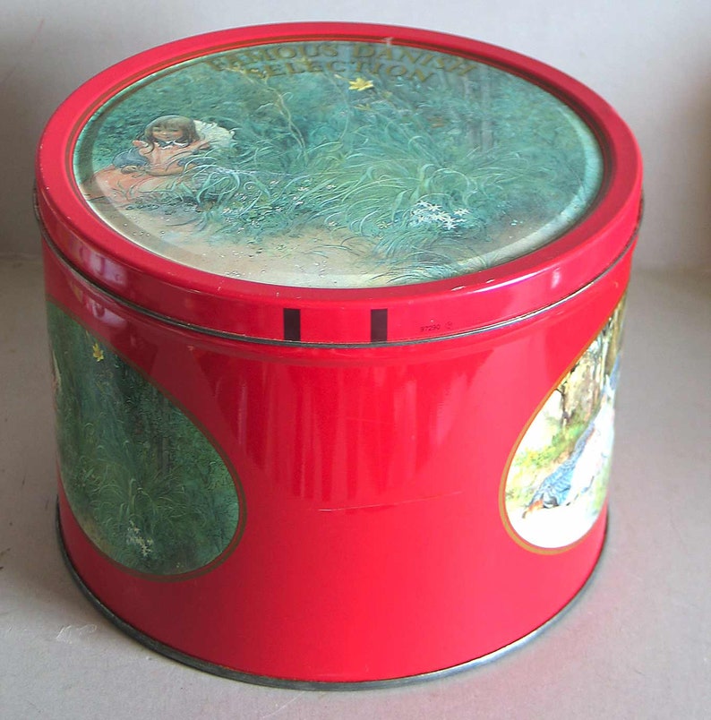 Vintage 1980s Famous Danish Selection Butter Cookie Tin, Artist Carl Larsson 7.5 x 5.5 inches tall FREE SH image 3