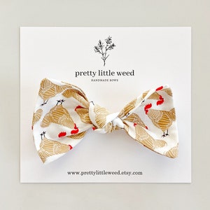 chicken hair bow, chicken bow, chicken baby bow, farm birthday bow, chicken birthday party, chicken birthday bow, chicken birthday party
