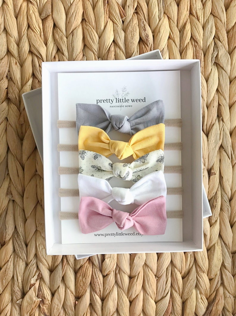 bows honey bee headband honey bee bows baby shower gift baby bee bows toddler headband bee hair bows baby headband bee headband
