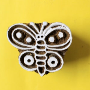 Hermoso diseño de mariposa, sello de madera decorativo, pájaro volador, bloque de sello curvado a mano.