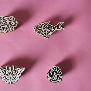 Indian Floral Designs 4 Stück dekorative Buties Drucke