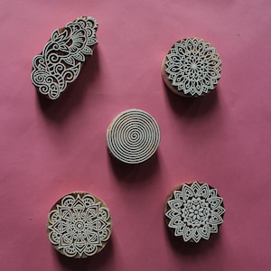 Juego de bloques de impresión de madera de 5 estampados textiles de diferentes diseños