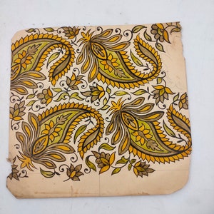 Met de hand gemaakt oud textiel ontwerpt vintage verzamelbare kunstwerken bloemen