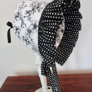 Baby Sun Bonnet / Infant-Toddler Sun Bonnet / Handmade Cotton Bonnet / Ivory Black Sun Hat