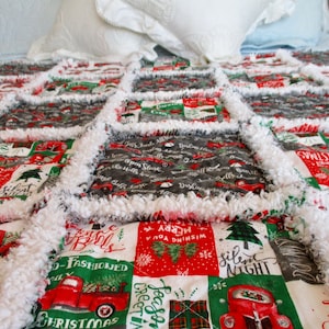 Christmas Rag Quilt / Holiday Rag Quilt / Handmade Baby Rag Quilt / Child Rag Quilt / Lap Quilt / Quilted Throw / Red Gray Rag Quilt