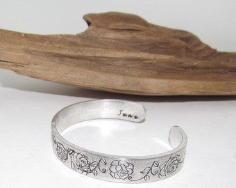 June Birth flower bracelet, stamped jewelry, personalized jewelry, brides maids gifts, nature flower jewelry