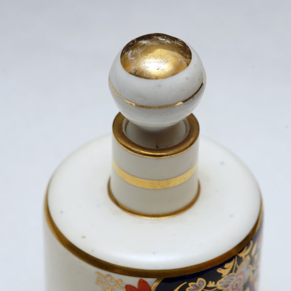 Antique ceramic dressing table or apothecary styl… - image 5