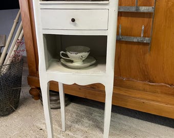 Antieke kast, nachtkastje, ladekast, Frankrijk, vintage, shabby chic