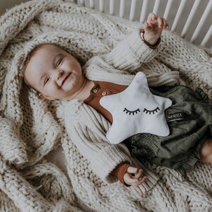 Anti-koliek verwarmingskussen Natuurlijk rustgevend comfort met schattig ontwerp Ideaal cadeau voor pasgeborenen en babyshowers Cadeau voor nieuwe ouders afbeelding 6