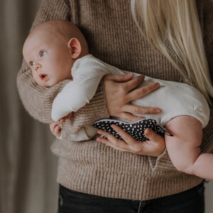 Anti-koliek verwarmingskussen Natuurlijk rustgevend comfort met schattig ontwerp Ideaal cadeau voor pasgeborenen en babyshowers Cadeau voor nieuwe ouders afbeelding 2