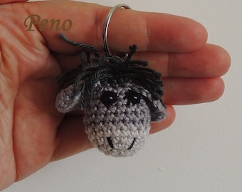 Schlüsselanhänger Esel, gehäkelter Esel, Amigurumi gehäkelter Esel, handgemachtes Tier, Glücksbringer, Schlüsselanhänger, Geschenk für Tierliebhaber, Schulanfang