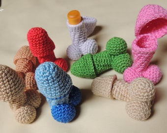 Penis Lippenbalsamhalter, gehäkelter Penis, gehäkelter Balsamhalter, personalisiert, Junggesellinnenabschied, lustige Geschenke, lustig, für Mädchen, Regenbogen von Farben