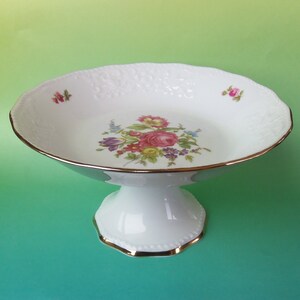 Bareuther Waldsassen Bavaria Germany Flower Cake Plate with Gold Border