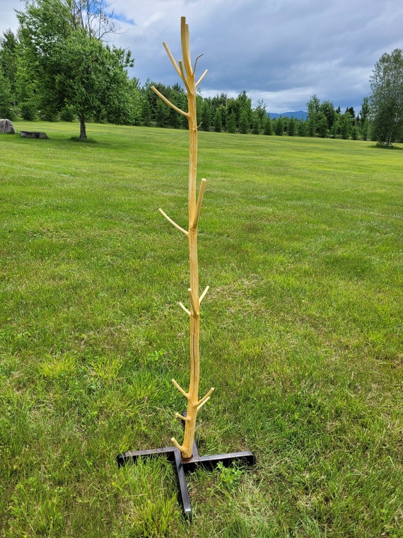 6' freestanding hat tree
