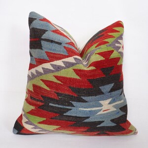 Kilim Pillow ,Kilim Pillow Case,20x20 Turkish Kilim Pillow,Handmade Pillow,Cushion Cover,Ethnic Pillow,Boho Pillow,Anatolian Pillow      *30