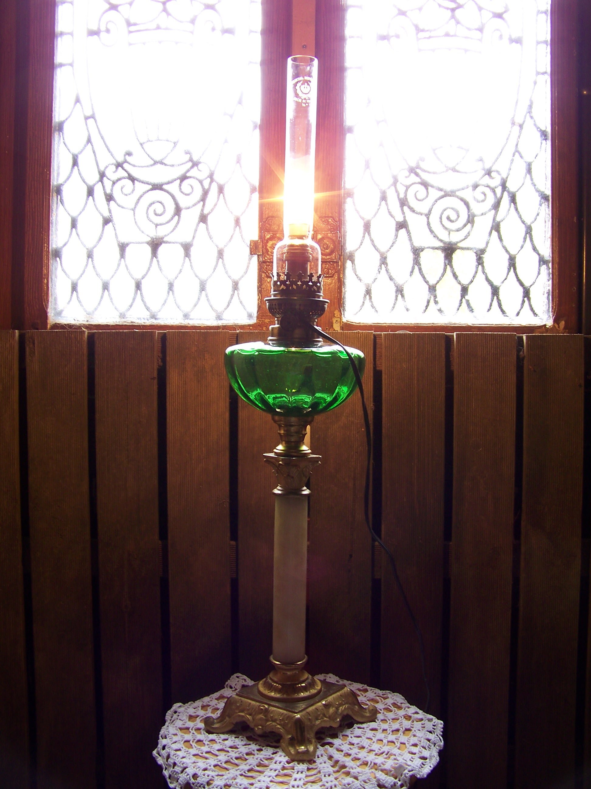 Grande Lampe À Pétrole