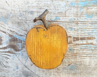 Handmade Wooden Apple Decor, Fall Mantelpiece Decoration