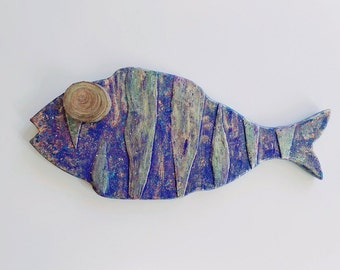Large Wooden Fish Wall Hanging – Handcrafted Textured Ocean Decor – Unique Nautical Wall Art