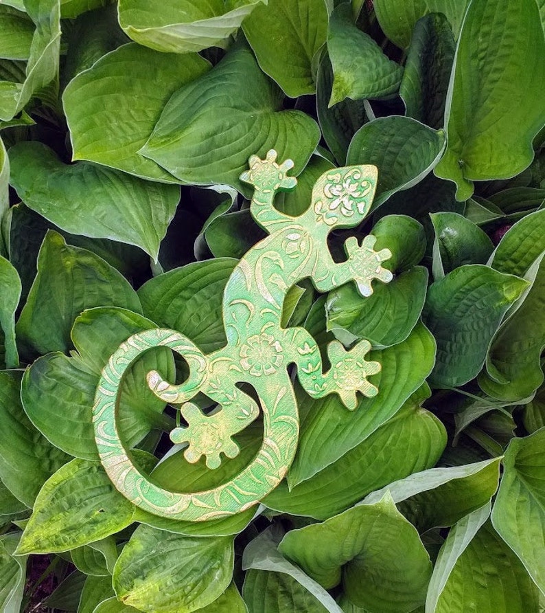 Wooden Gecko Wooden Lizard Wall Decor Wall Hanging Etsy