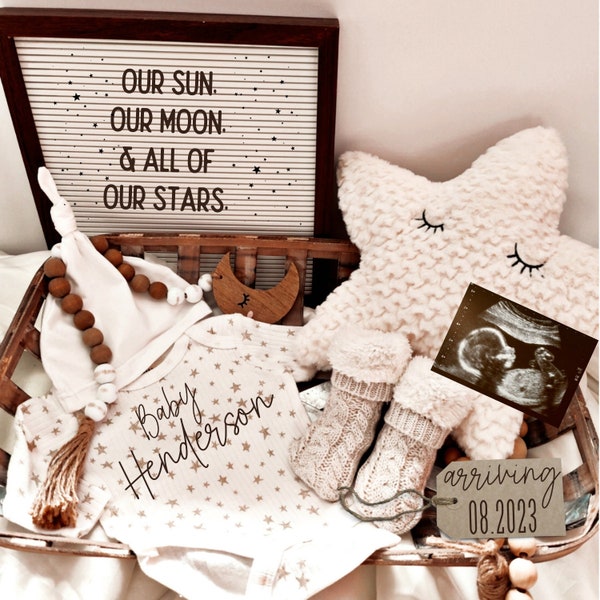 Gender Neutral Digital Baby Reveal / Moon & Stars Digital Pregnancy Announcement / Astronomy Baby Announcement / Pregnancy Reveal