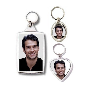 Henry Cavill Keyring Keychain Bag Tag Photo Fan Art Gift