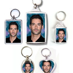 Tom Ellis Photo Keyring Keychain Bag Tag Fan Art Gift (Small, Medium, Large, Heart, Trolley)