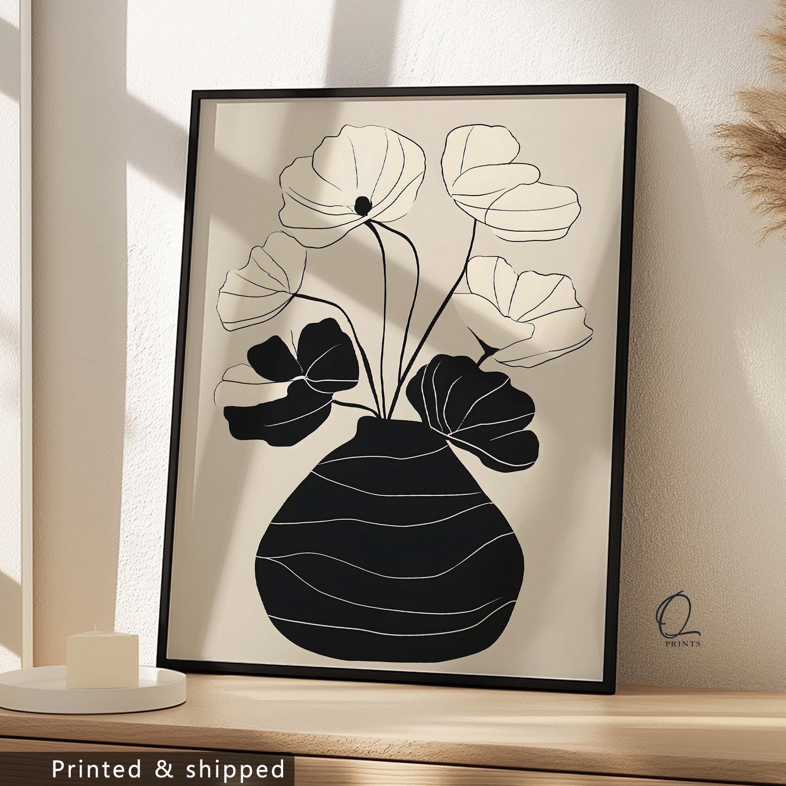 Black and White Botanical Wall Art, Minimalist Floral Vase Print ...