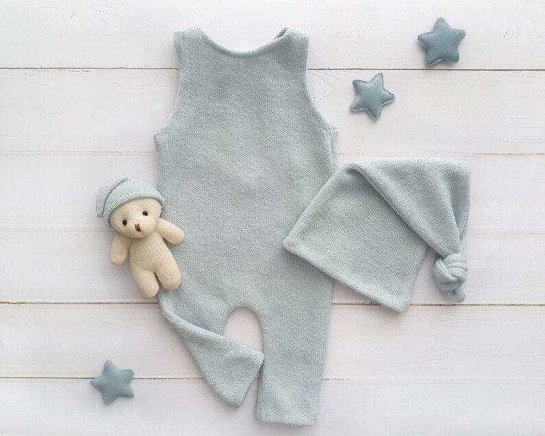 BoyGirl knit onesie /& sleep hat Plain solid colour footless sleeveless newborn pj/'s Gender neutral photography outfit Newborn romper SET