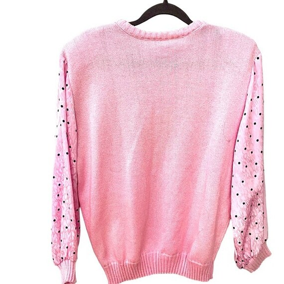 Vintage 90s baby pink and white sweater