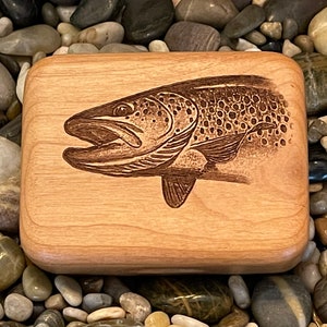 Engraved Fly Fishing Box 画像 1