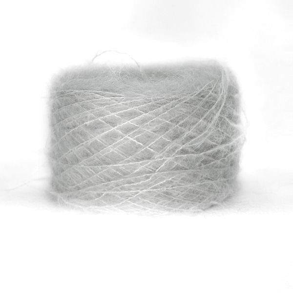 Suri Alpaca/Silk Hand-dyed  |  25 gram/230 yards |  Color: Light Grey