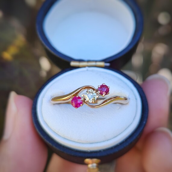 Edwardian Ruby & Diamond Twist Ring in 18K Gold - image 4