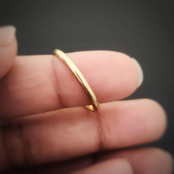 Edwardian Ruby & Diamond Twist Ring in 18K Gold - image 10