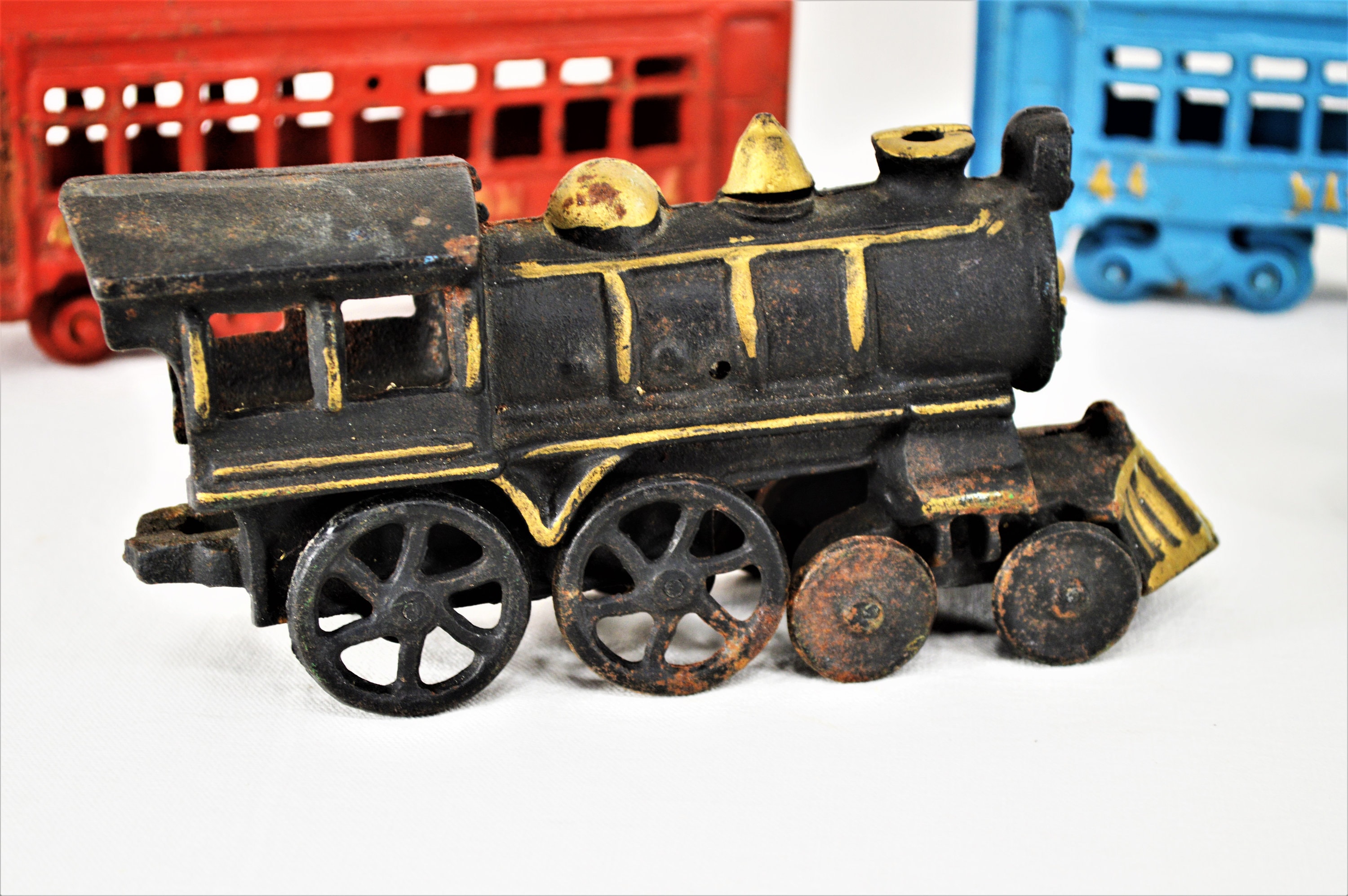 Vintage Train Set Cast Iron Toys Washington 44 Etsy