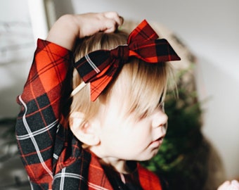 Plaid baby bow, buffalo plaid bow, headbands for babies, plaid headband, holiday hairbows, Christmas headband baby girl, plaid holiday bow