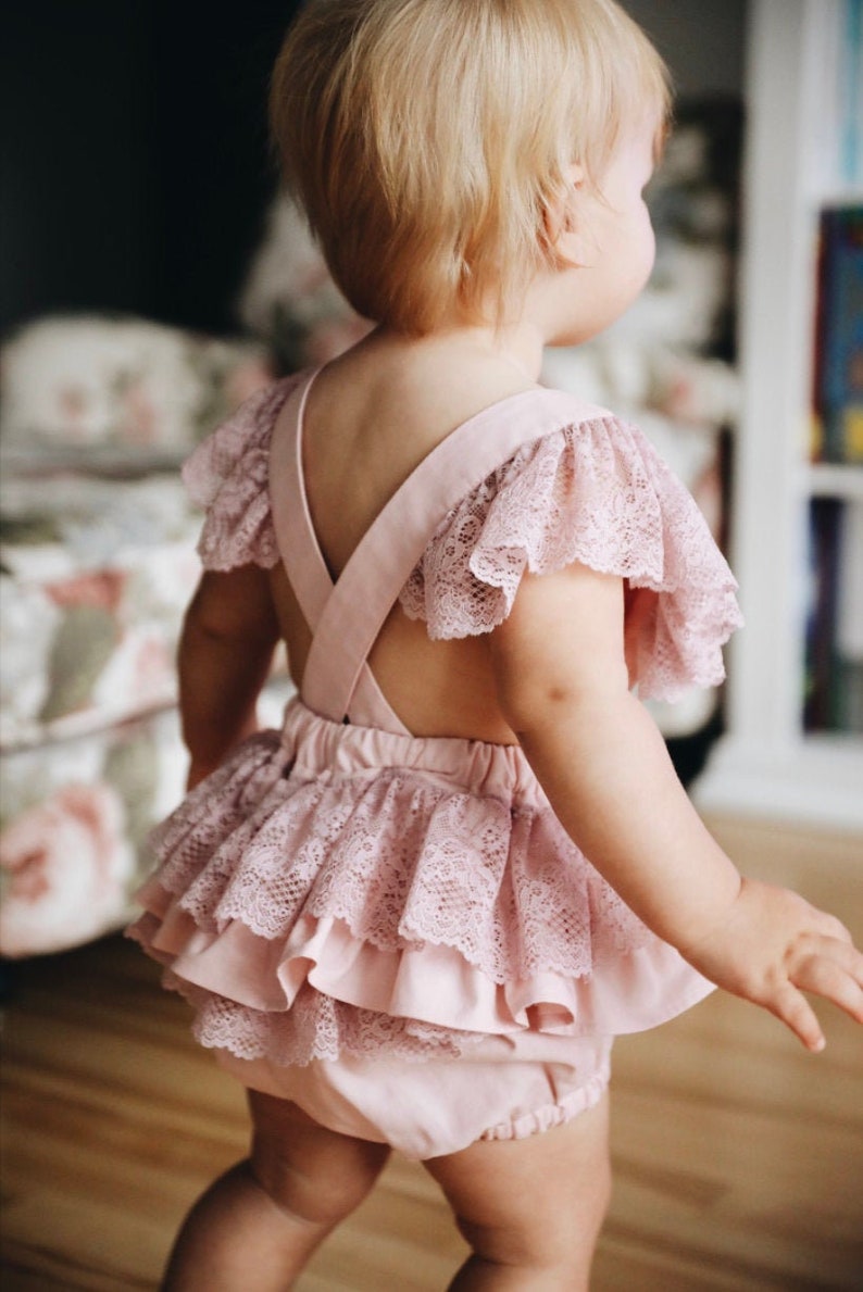 Geburtstags-Outfit Mädchen, Geburtstags-Strampler, Cake Smash-Outfit, Baby-Mädchen-Boho-Strampelanzug, Cake Smash-Outfit, Mädchen-Outfit Bild 1