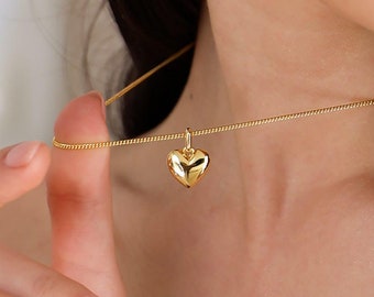 Gold Heart Necklace Love Necklace Dainty Heart Necklace Couples Necklace Small Heart Necklace Chunky Heart Necklace Silver Heart Necklace