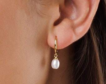 Petite Pearl Hoops, Small Pearl Hoop Earrings, Dainty Pearl Hoops, Gold Hoop Earrings, Minimalist Pearl Hoops, Silver Pearl Hoop Earrings