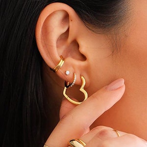 Heart Hoop Earrings, Gold Heart Earrings, Gold Heart Hoops, Dainty Heart Earrings, Minimalist Heart Earrings, Silver Heart Earrings