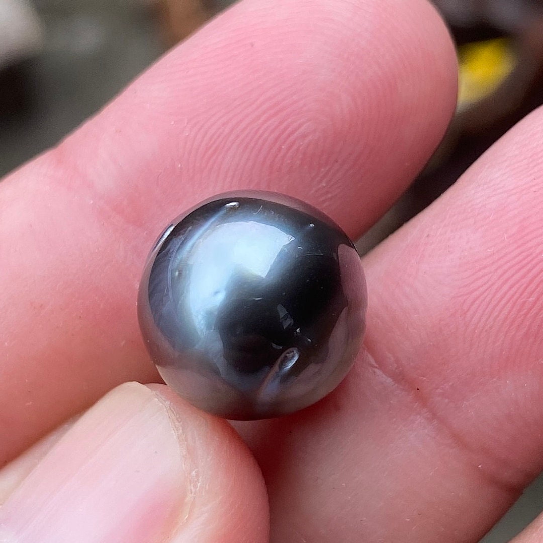 thumbnail image 2 of 5 Genuine Natural Tahitian Black Loose Pearls - 10x13mm Half-Drilled, Excellent Cut Grade 2 of 6