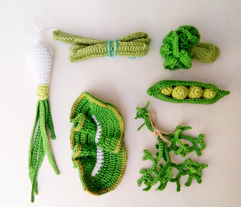 9 pcs Crochet vegetables pretend play toy,play food,teether teeth,teething toy,kitchen decoration,Baby toy food eco-friendly toy
