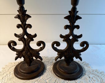 Wrought Iron Rusted Metal Candlestick Candle Holders Tapper Pillar Gothic set of 2