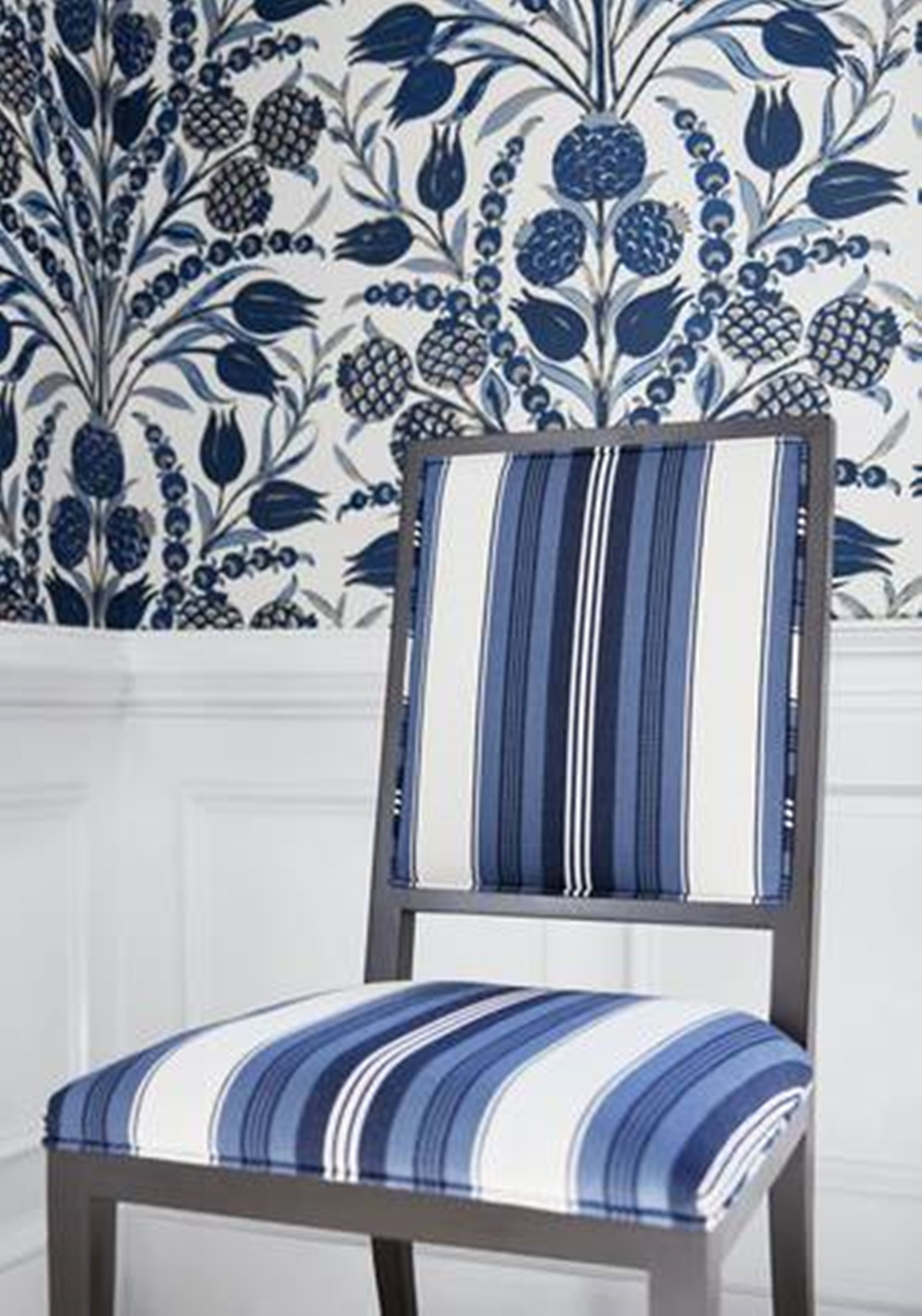 Thibaut Cornelia Wallpaper, Designer Wallpaper, Vintage Look, Large
