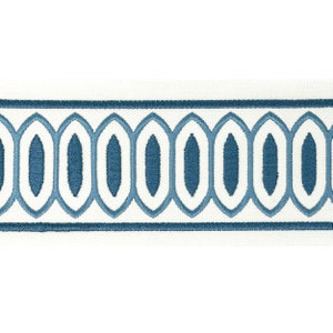 Stout Kragon Tape Trim: Embroidered Cotton Border, 4&quot; Wide - Sold by the Yard